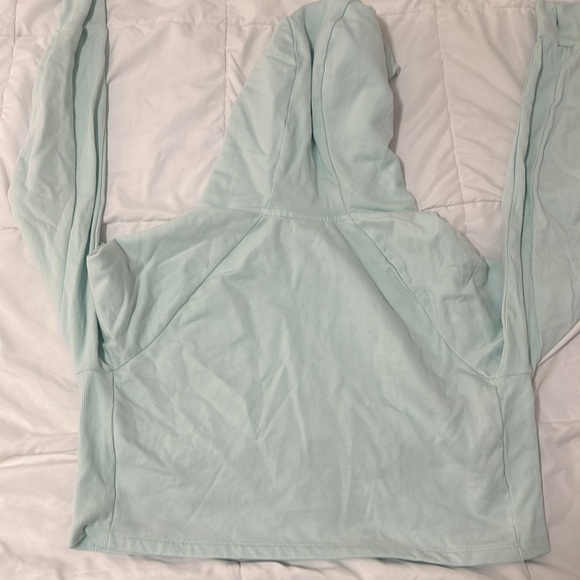 Gymshark Cropped Hoodie - Picture 4 of 5